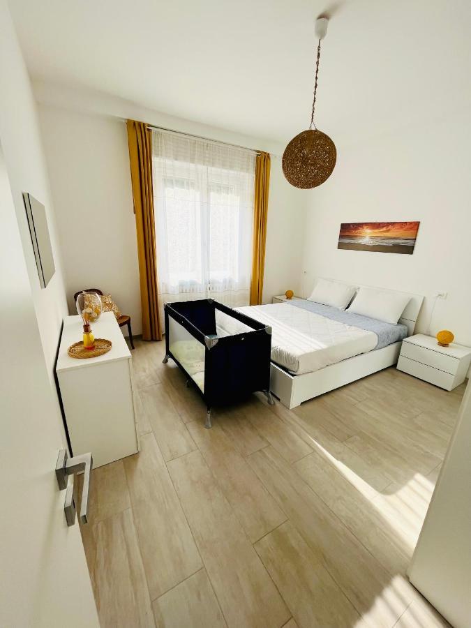 Marina Centro Harbor Apartment Rimini Dış mekan fotoğraf